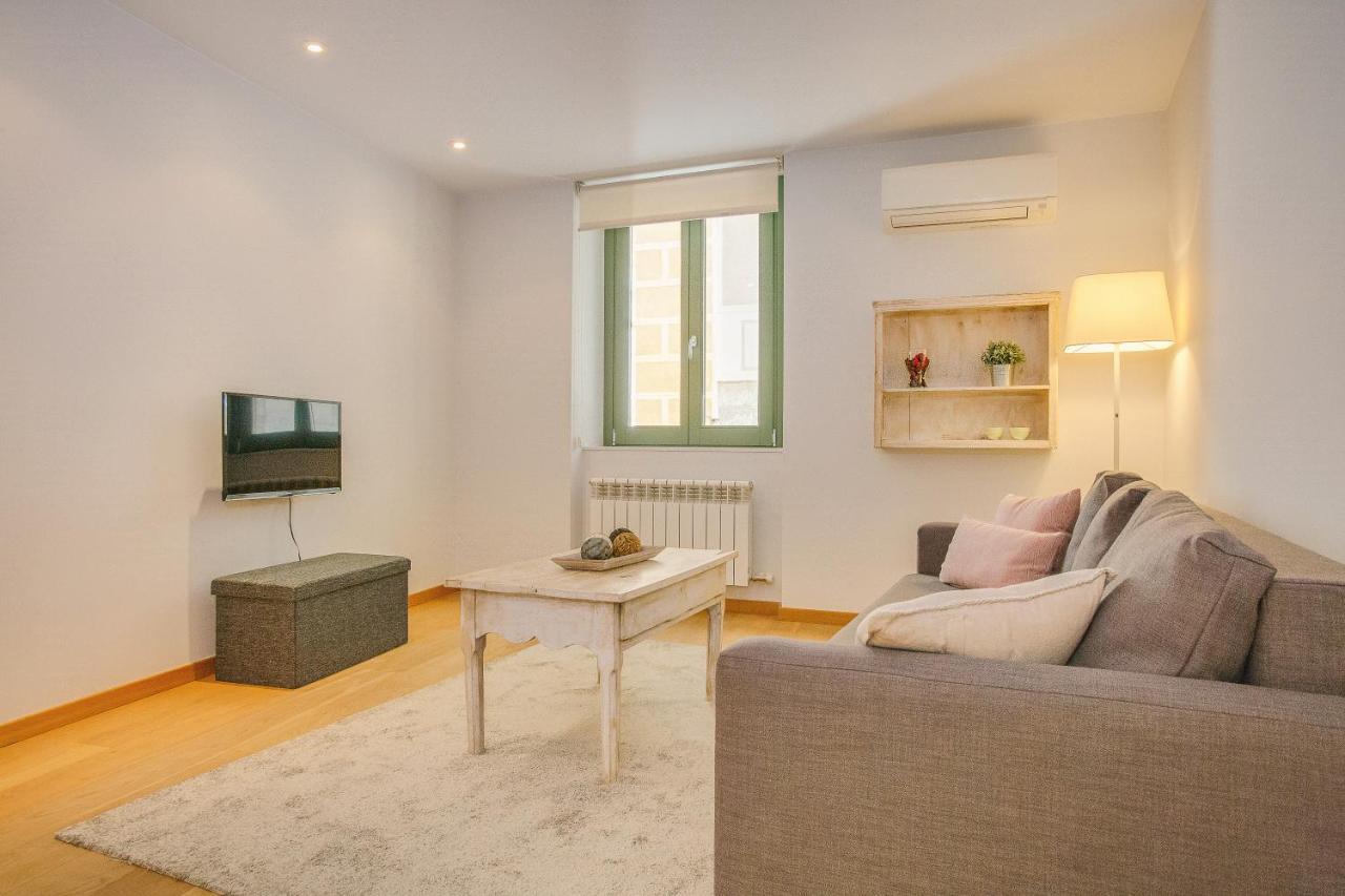 Apartaments Catedral - Baltack Homes Херона Екстериор снимка